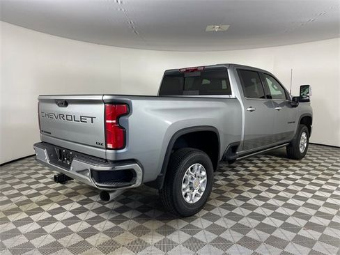 New 2026 Chevrolet Silverado 3500 LTZ w/ LTZ Convenience Package image 6