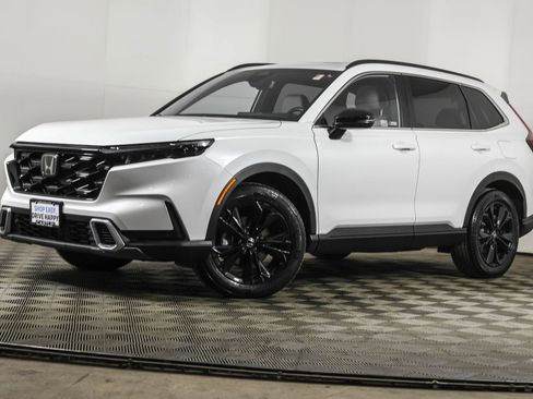 Used 2023 Honda CR-V Sport Touring image 2