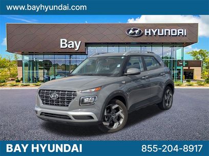 Used 2022 Hyundai Venue SEL