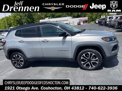 Used 2022 Jeep Compass Limited AWD/4WD image 1