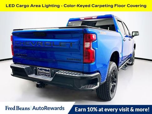Used 2023 Chevrolet Silverado 1500 Custom Trail Boss w/ LPO, Dark Essentials Package image 7