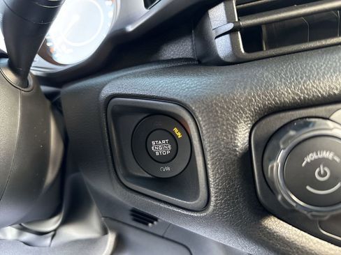 New 2025 Jeep Wrangler Unlimited Sport AWD/4WD image 19