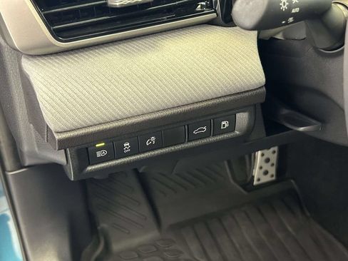 Certified 2025 Toyota Camry SE w/ Multimedia Upgrade Package FWD image 19