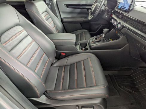 Used 2024 Honda CR-V Sport Touring image 28