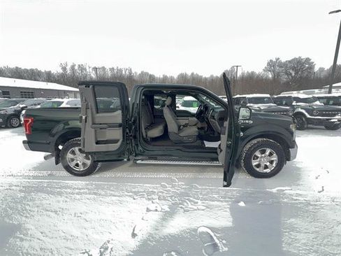 Used 2016 Ford F150 XLT w/ Equipment Group 302A Luxury image 8