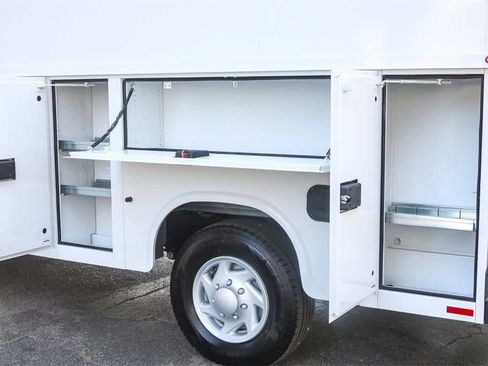 New 2026 Ford E-350 and Econoline 350 Super Duty w/ Power Equipment Group image 13