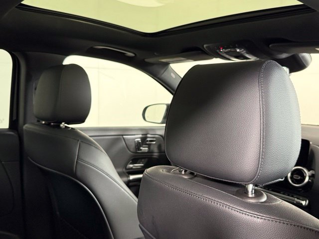 Used 2026 Mercedes-Benz GLA 250 image 25