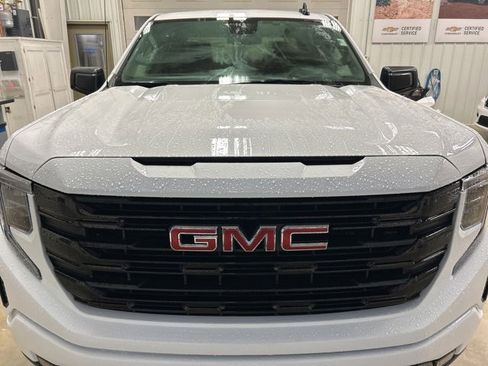 Used 2025 GMC Sierra 1500 Elevation w/ X31 Off-Road Package image 3