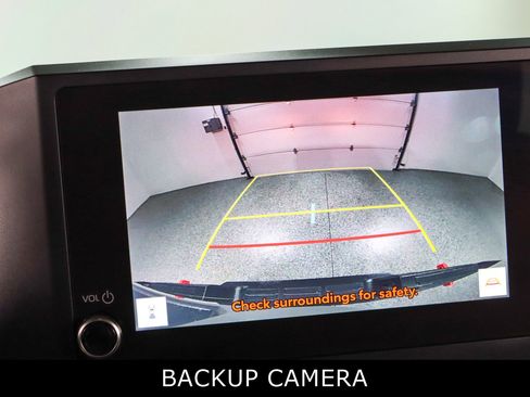 Used 2024 Toyota Tacoma TRD Off-Road image 19