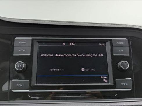 Used 2024 Volkswagen Jetta S image 31