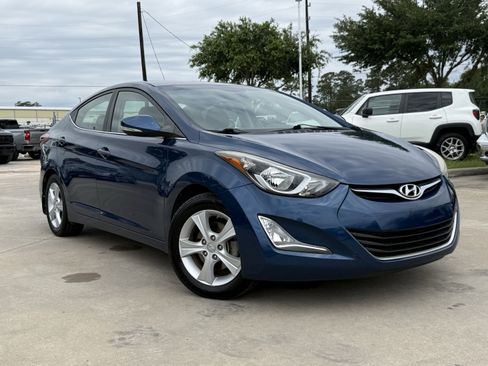 Used 2016 Hyundai Elantra Value Edition FWD image 2