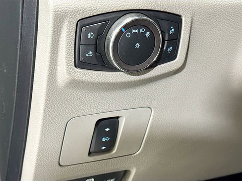 Used 2019 Ford F250 XLT w/ XLT Value Package image 24