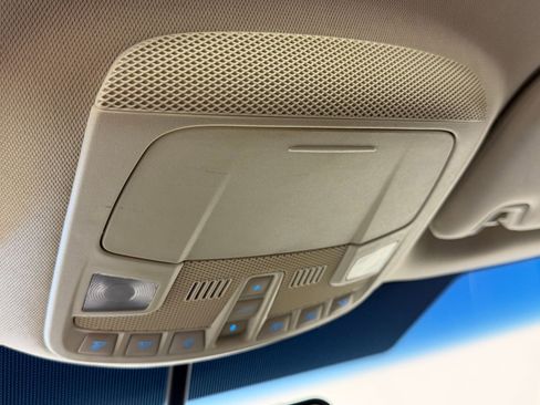 Used 2018 Ford Edge Titanium w/ Equipment Group 301A image 27