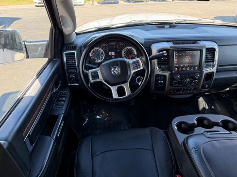 Used 2014 RAM 2500 Laramie image 15
