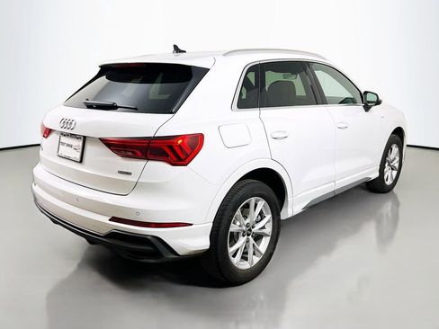 Used 2023 Audi Q3 2.0T Premium Plus w/ Premium Plus Package image 7