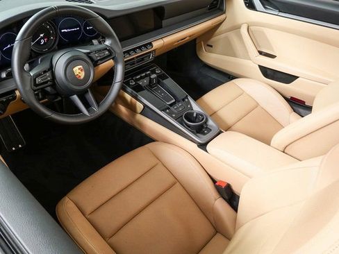 Certified 2020 Porsche 911 Carrera 4 image 26