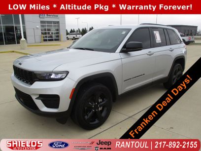 Used 2023 Jeep Grand Cherokee Altitude