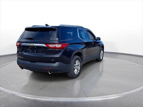 Used 2018 Chevrolet Traverse LT image 7