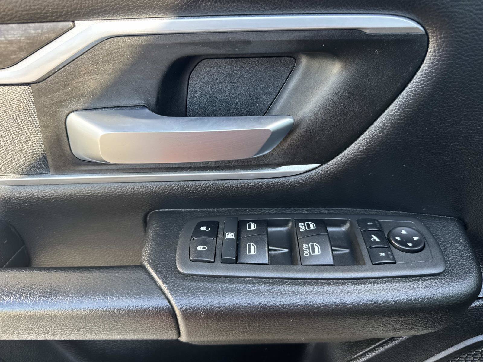 Used 2022 RAM 1500 Big Horn RWD image 19