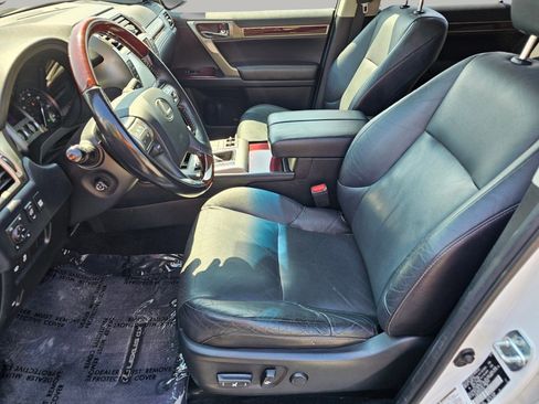 Used 2018 Lexus GX 460 Premium w/ Premium Package image 22