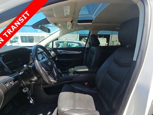 Used 2019 Cadillac XT5 Luxury FWD image 6