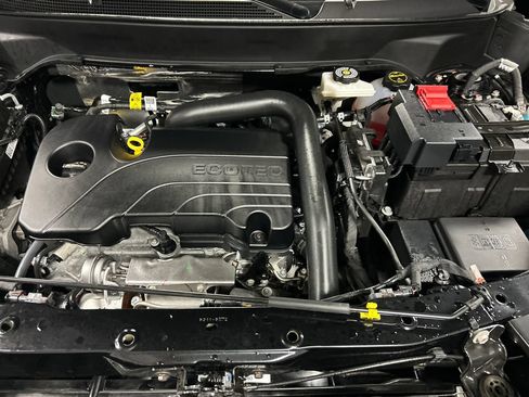 Used 2026 Chevrolet Equinox LT FWD image 25