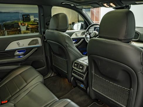 Certified 2024 Mercedes-Benz GLS 450 4MATIC image 39