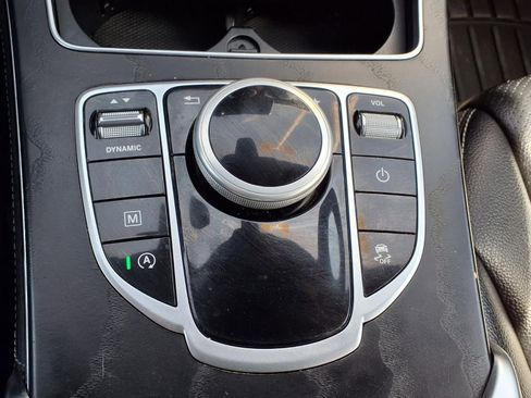 Used 2018 Mercedes-Benz GLC 300 image 24