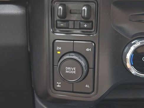 New 2025 Ford F250 Lariat w/ FX4 Off-Road Package image 27