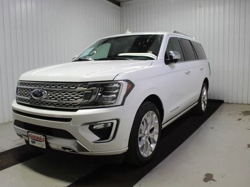 Used 2020 Ford Expedition Platinum AWD/4WD image 3