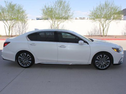 Used 2018 Acura RLX w/ Technology Package FWD image 4