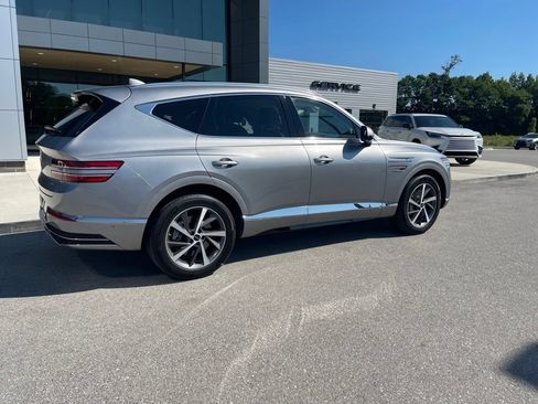 Used 2025 Genesis GV80 2.5T Advanced AWD/4WD image 11