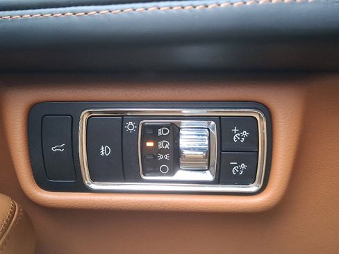 Certified 2023 Lincoln Aviator Black Label image 26