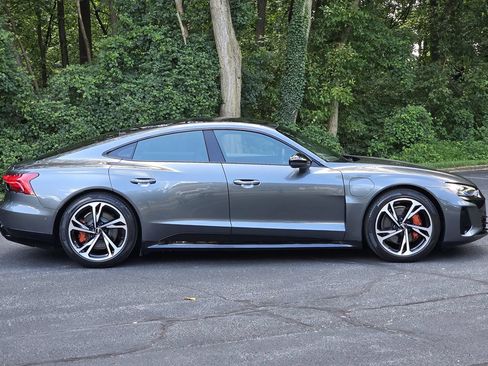 Used 2022 Audi e-tron GT Prestige w/ Prestige Package AWD/4WD image 7