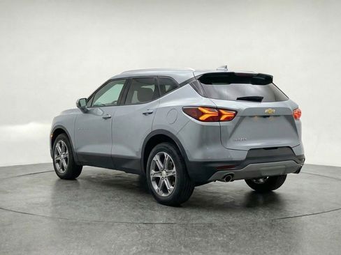 Used 2025 Chevrolet Blazer LT image 6