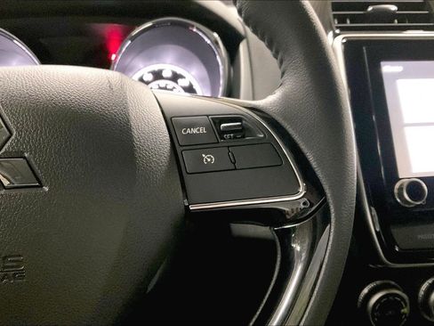 Used 2025 Mitsubishi Outlander Sport SE image 18