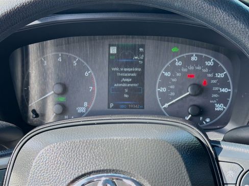 Used 2025 Toyota Corolla Cross AWD Hybrid image 11