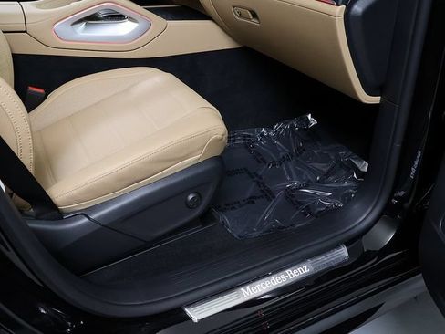 Certified 2026 Mercedes-Benz GLE 450 4MATIC image 38