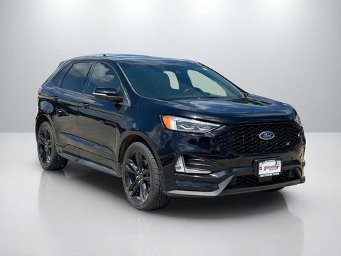 Used 2020 Ford Edge ST w/ Equipment Group 401A AWD/4WD image 3
