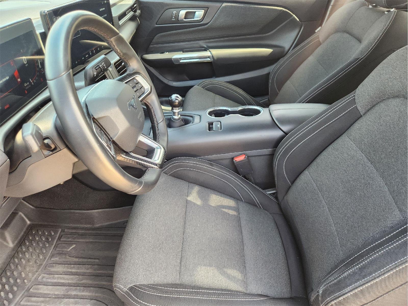 Used 2024 Ford Mustang GT RWD image 13
