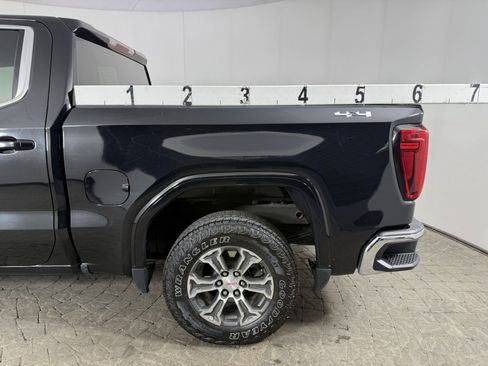 Used 2023 GMC Sierra 1500 SLE image 5