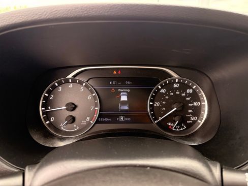 Used 2022 Nissan Frontier SV RWD image 27