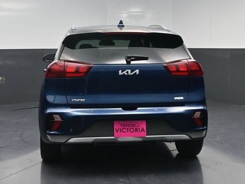 Used 2022 Kia Niro LXS FWD image 15