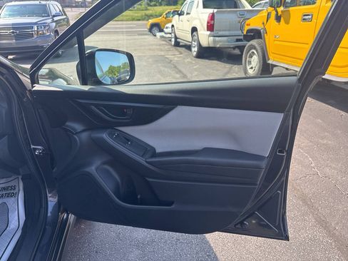 Used 2019 Subaru Crosstrek 2.0i Premium AWD/4WD image 24