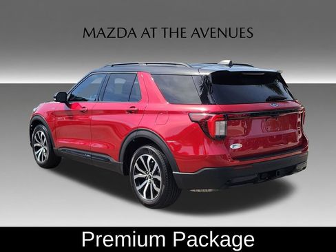 Used 2025 Ford Explorer ST-Line w/ Premium Package RWD image 5
