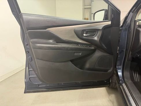 Used 2015 Nissan Murano Platinum w/ Platinum Technology Package image 10