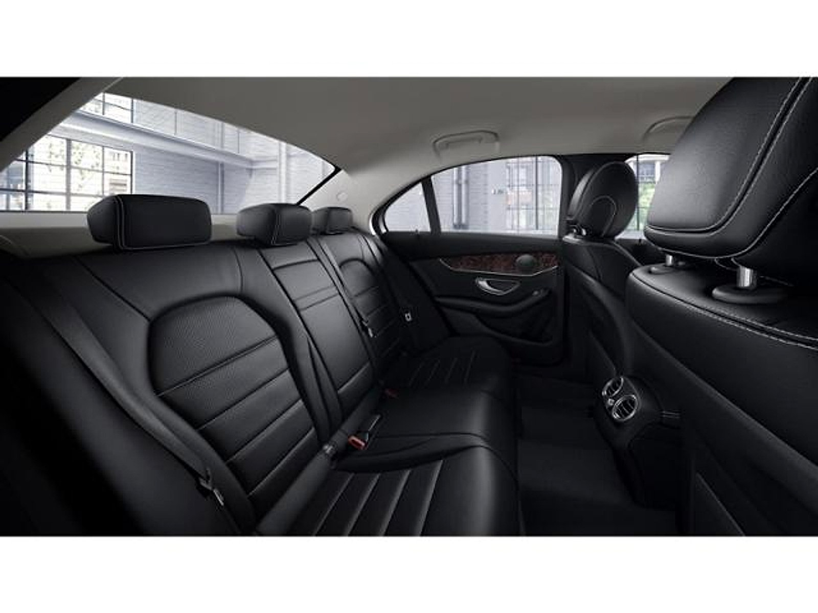 Used 2017 Mercedes-Benz C 300 Sedan image 5