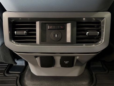 Used 2023 Ford F350 Limited w/ FX4 Off-Road Package image 11