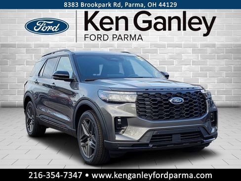 New 2026 Ford Explorer ST-Line w/ ST-Line Street Pack image 3