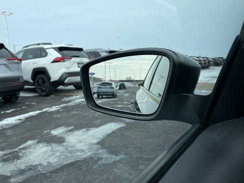 Used 2016 Volkswagen Jetta S image 36